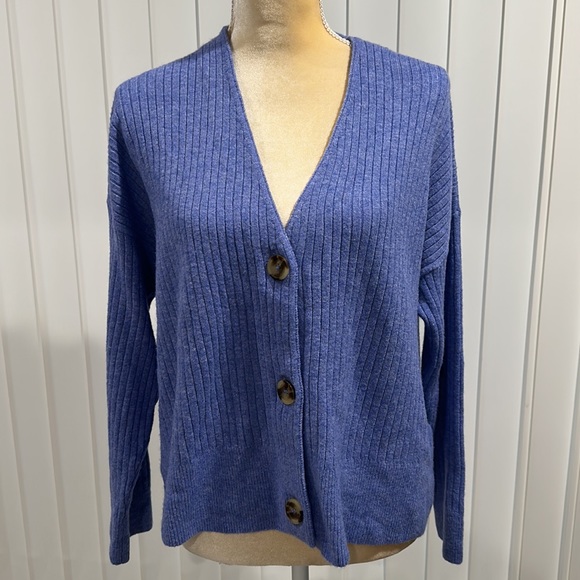 Madewell Cameron Ribbed Cardigan Sweater in Coziest Yarn Size Small - Picture 4 of 10